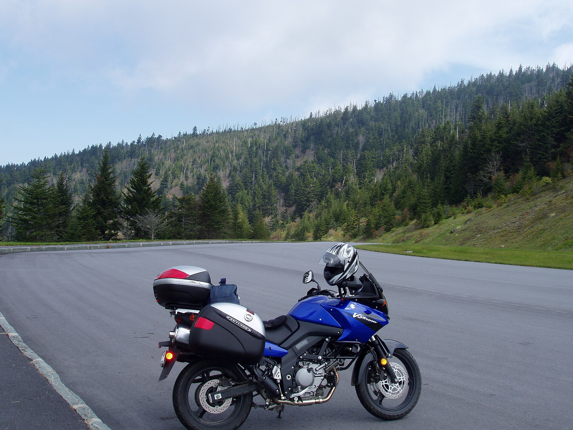 Suzuki V-Strom 650